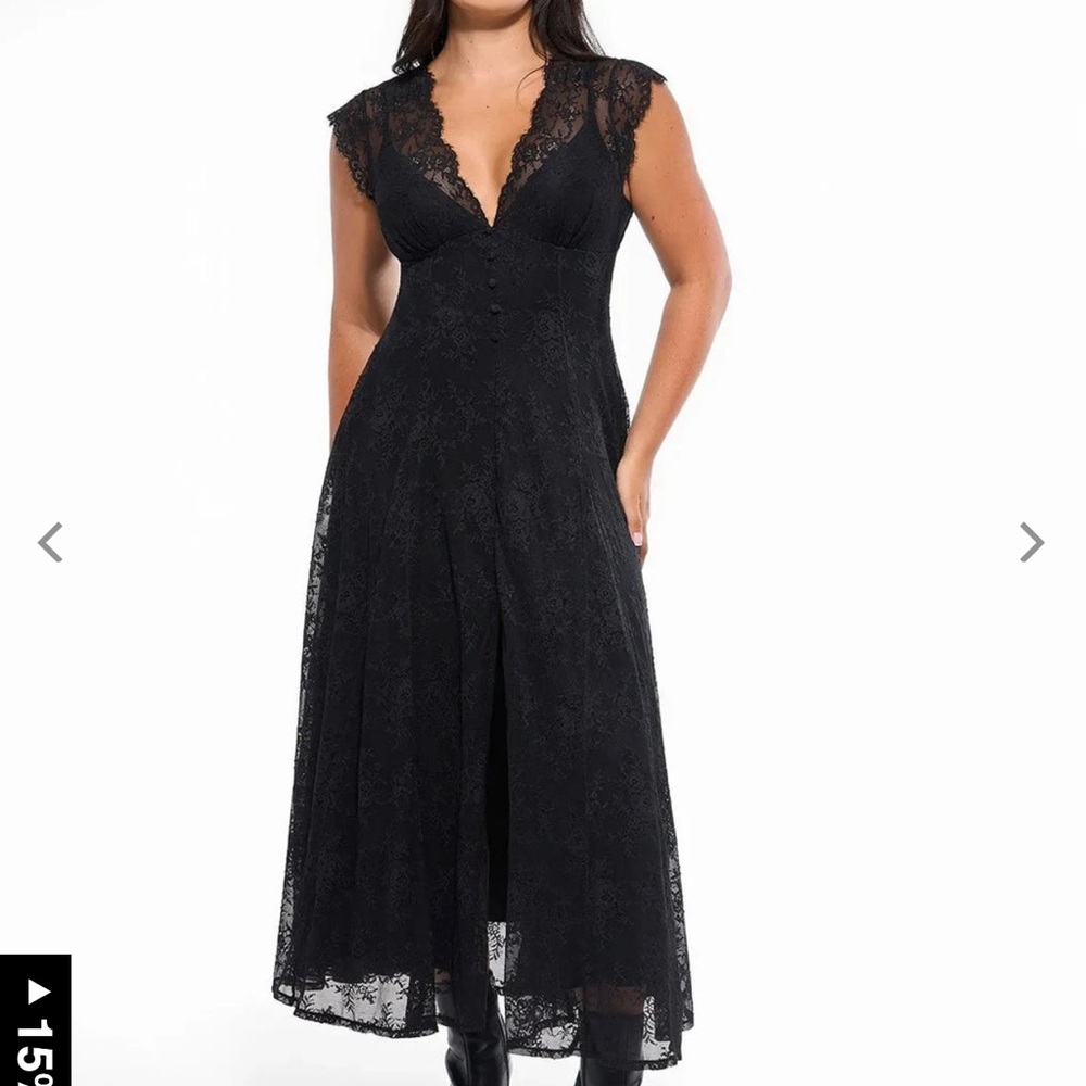 Chic Black Lace Midi Dress